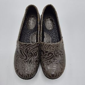 B.O.C. by Born Women's Taupe Slip-On Flats